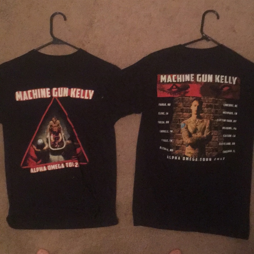 Mgk concert shirt